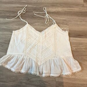 Abercrombie & Fitch White Lace Trim Top